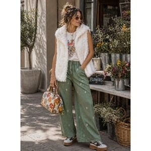 Takara Womens White Faux Fur Vest Shawl Collar Hook Eye Closure Size Large